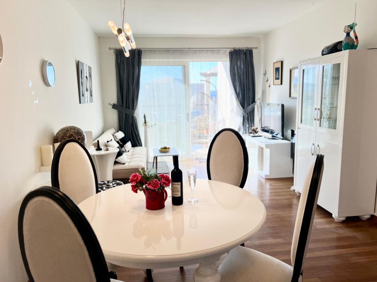 Odyssey Beach Front Apartment 干尼亞 外观 照片