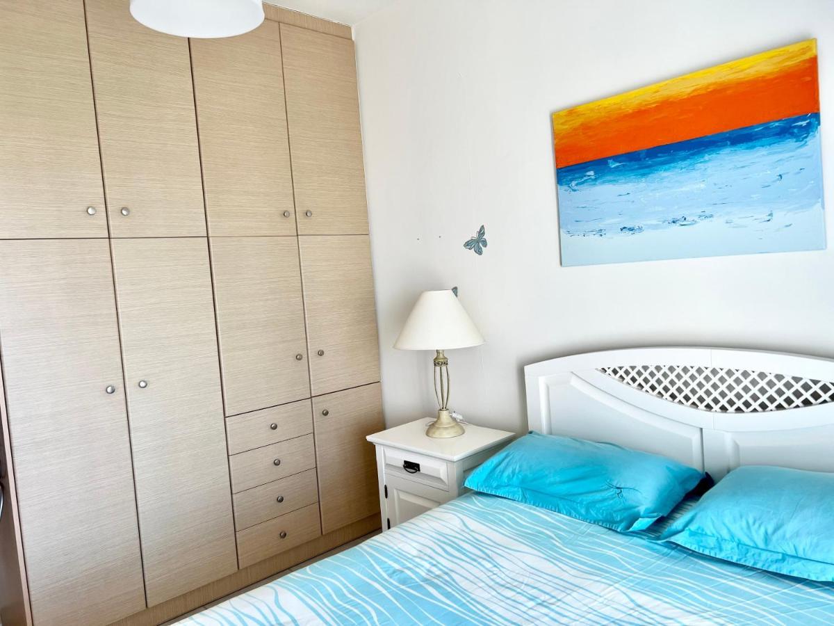 Odyssey Beach Front Apartment 干尼亞 外观 照片