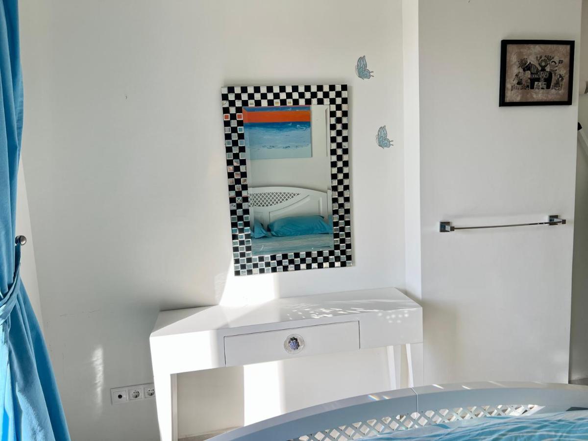 Odyssey Beach Front Apartment 干尼亞 外观 照片