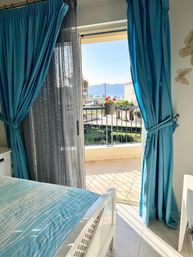 Odyssey Beach Front Apartment 干尼亞 外观 照片